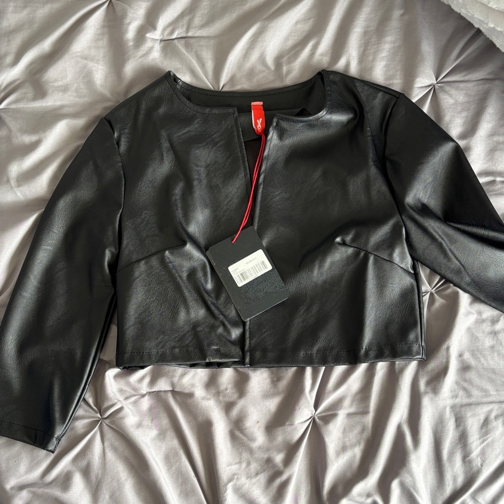 Cropped Faux Leather Jacket in Black